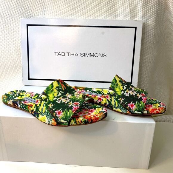 New with box Tabitha Simmons tropical print sandals size 37 or 6.5 Italy - Picture 3 of 11